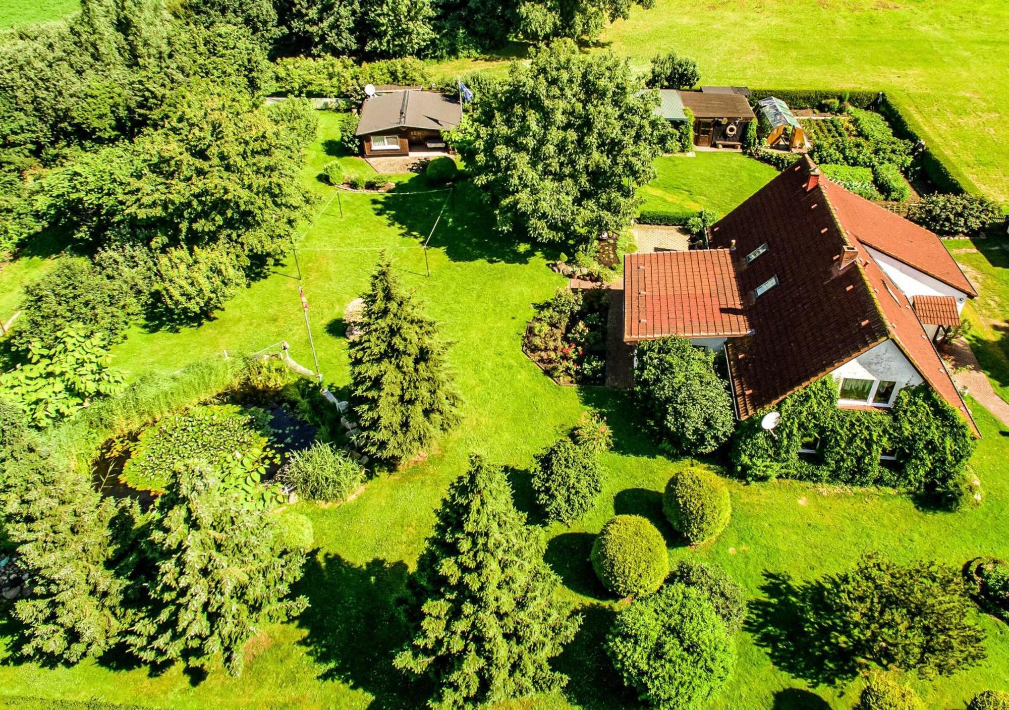 Bungalow und Ferienwohnung auf Rügen Kluis Exterior foto